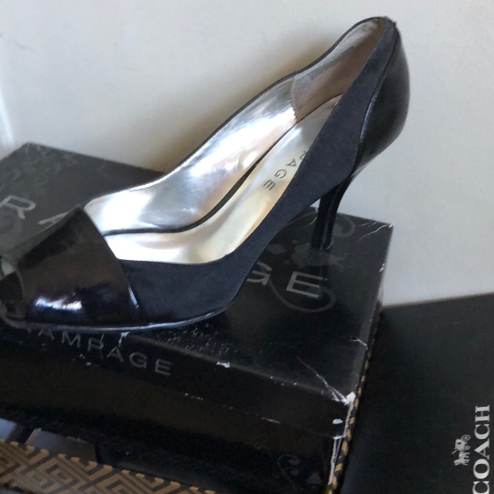 Shoes - Picture 2 of 4